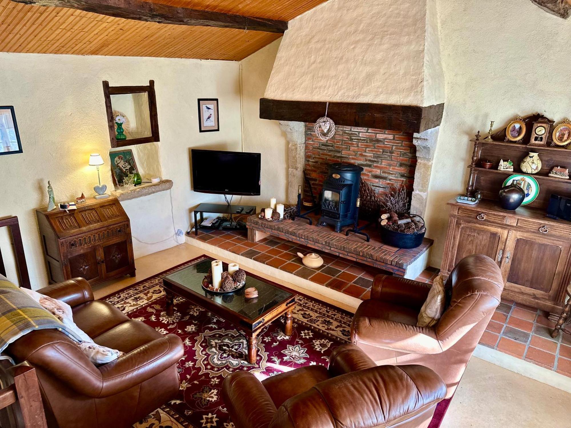 Villa A Bois Mort à Gourgé Extérieur photo
